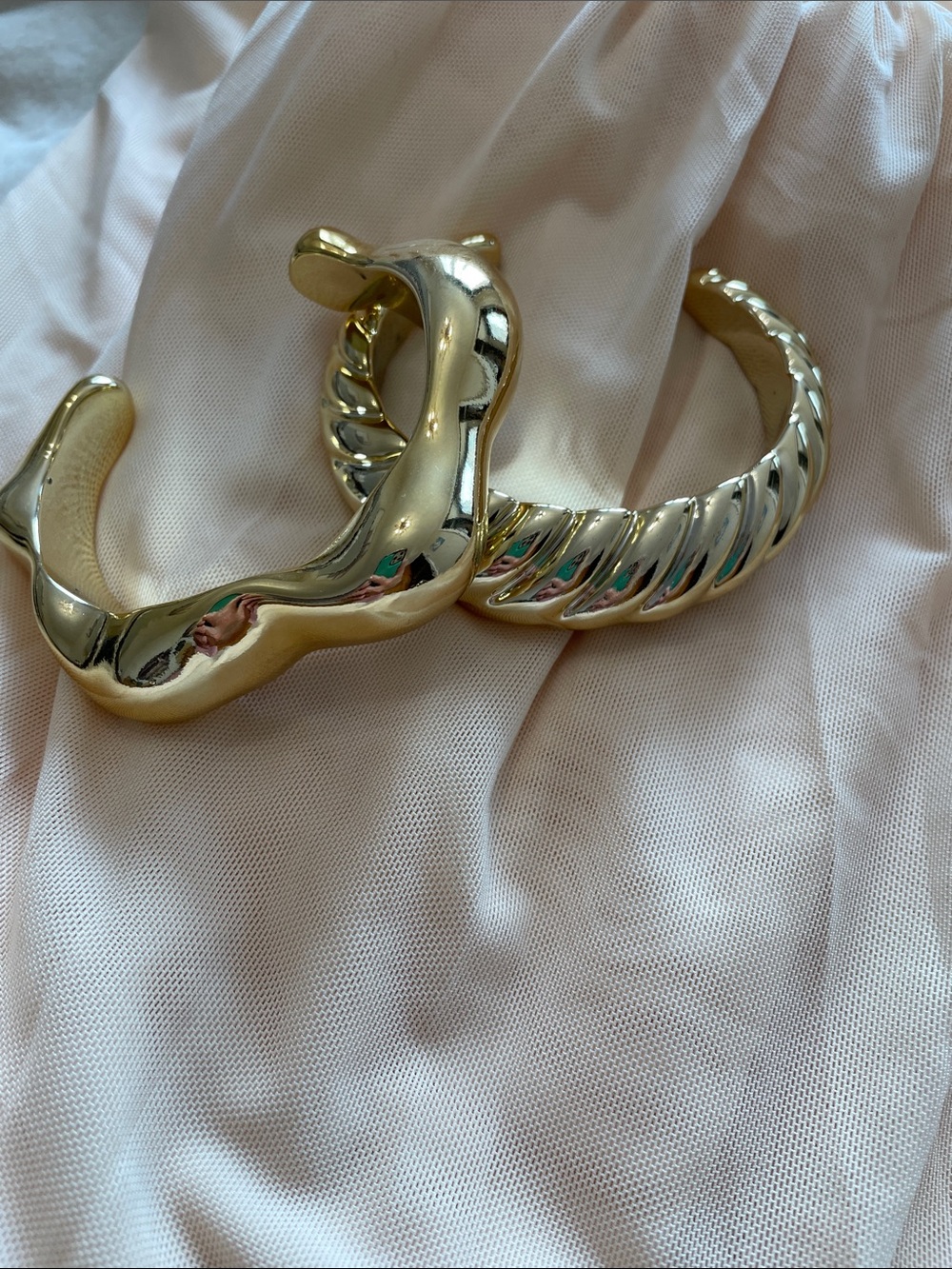 Beautyful Gold Twisted and Sculpted Cuff Bracelets